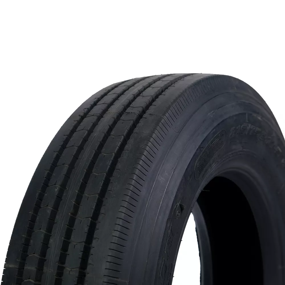 Грузовая шина 215/75 R17,5 Long March LM-216 16PR в Асбесте