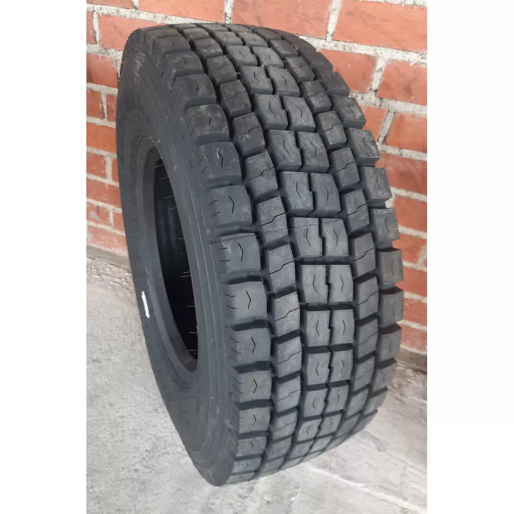 Грузовая шина 305/70 R19,5 Long March LM-329 18PR в Асбесте